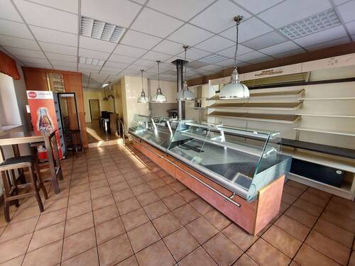 der Verkaufsbereich - 4 Zimmer Gewerbeobjekt (Büro, Produktion, Verkauf) zur Miete in Roßwein