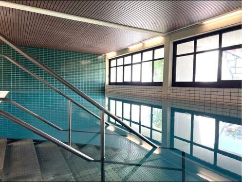 Schwimmbad in der Wörthstraße - 