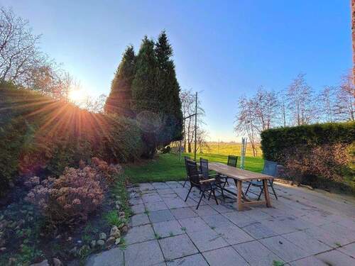 Terrasse - Einfamilienhaus mit 180,40 m&sup2; in Borsfleth zum Kaufen
