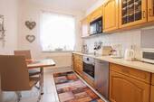 Küche mit Einbauküche 1.OG - Etagenwohnung mit 65,70 m&sup2; in Rheinsberg zum Kaufen