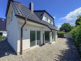 Terrassenansicht - 5 Zimmer Einfamilienhaus zum Kaufen in Dierhagen