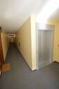 Hausflur mit Aufzug - 