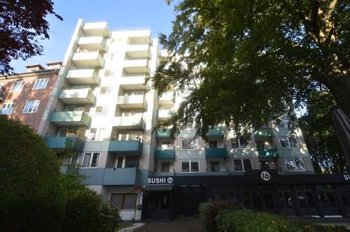 Hausansicht - 1 Zimmer Etagenwohnung zum Kaufen in Hamburg