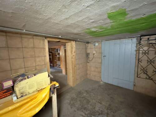 Keller Haus vorn - 