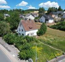 Sanierungsbedürftiges Einfamilienhaus mit Garten in Höxter-Ottbergen