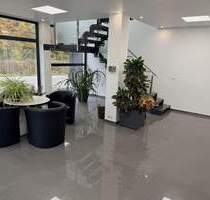 Lukrative Bürofläche in einem Gemeinschaftsbüro im modernen Gewerbepark Am Nusskopf - Schiffweiler Landsweiler