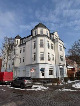 Titelbild für Insertion - Lichtdurchflutete 3-zimmrige Altbauwohnung in hervorragender Lage von Karlshorst unweit Tierpark