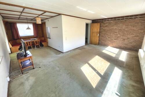 Wohn-/Esszimmer EG - 