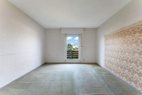 Schlafzimmer mit Balkonzugang - 