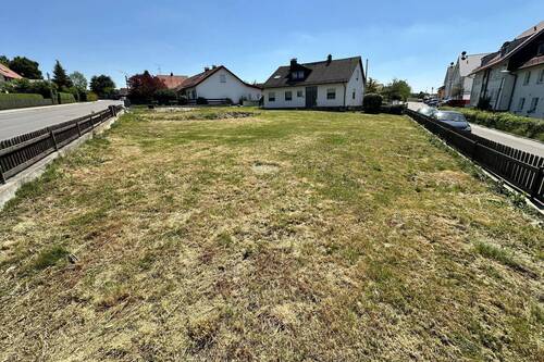 Richtung Süd-Osten - Grundstück in Althegnenberg