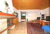 Wohnzimmer mit Kamin - 