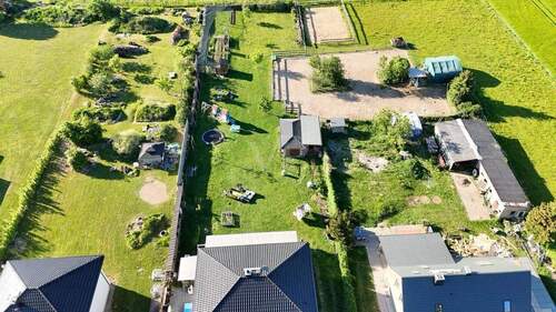 Luftaufnahme - 8 Zimmer Einfamilienhaus in Werneuchen OT Hirschfelde