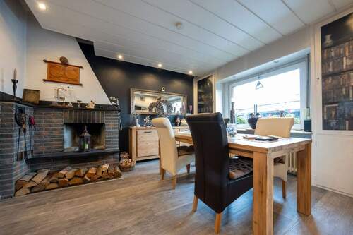 Essbereich vorne - 5 Zimmer Einfamilienhaus in Mönchengladbach / Hockstein