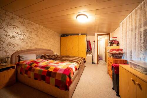 Schlafzimmer hinten - 