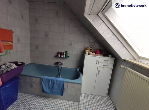 Hom-Kir-180 (23) - 
