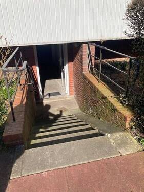 separater Zugang zum Keller - 