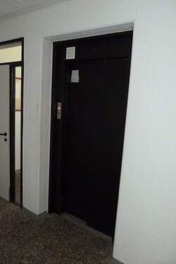 Wohnungseingangg - Etagenwohnung mit 60,00 m&sup2; in Münster zum Kaufen