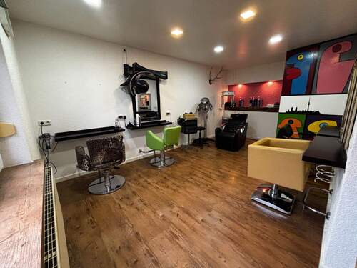 Frieseurstudio EG WHG Nr.6 - 