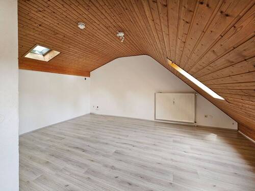 Dachgeschoss - Original - Reihenmittelhaus mit 146,60 m&sup2; in Wiesloch zum Kaufen