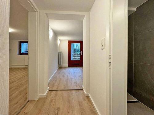Flur - Etagenwohnung mit 40,00 m&sup2; in Bremen zur Miete