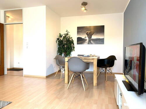 Wohnzimmer - Etagenwohnung mit 56,00 m² in Wolfsburg zum Kaufen