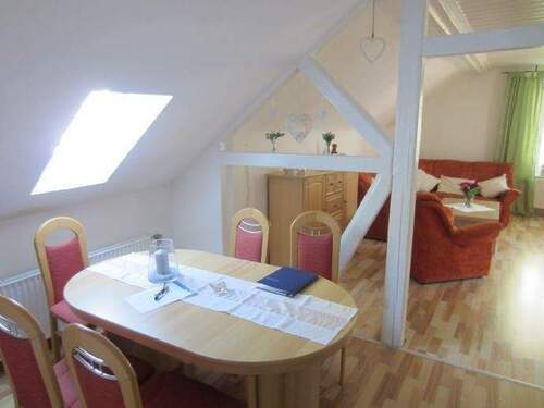 DER GEMÜTLICHE ESSBEREICH - 