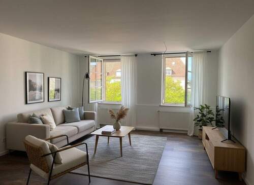 Ki-basiertes Homestaging - 4 Zimmer Etagenwohnung zum Kaufen in Schweinfurt