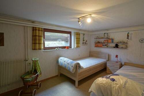 Wohnlicher Kelleraum - 