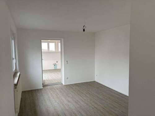 IMG_5891.jpg - Etagenwohnung mit 105,40 m&sup2; in Bad Schussenried zur Miete