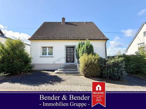 www.bender-immobilien.de - Gepflegtes Einfamilienhaus in Zentrumsnähe von Hachenburg!