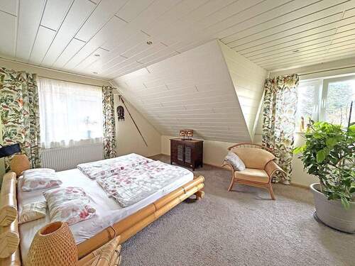 Schlafzimmer OG - 