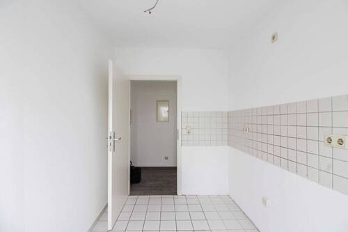Küche mit Tür - 