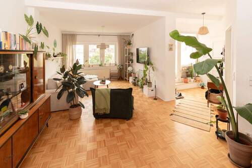 Wohnen - 2 Zimmer Etagenwohnung zum Kaufen in Leipzig