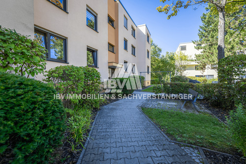 Titel - Perfekt für Familien: 4-Zimmer-Wohnung in ruhiger, zentrumsnaher Lage von Amberg