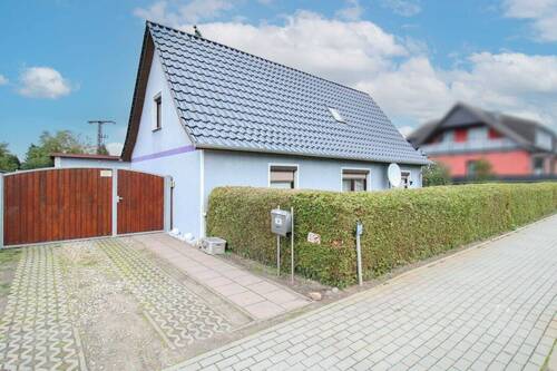 Außenansicht - 4 Zimmer Einfamilienhaus zum Kaufen in Süderholz