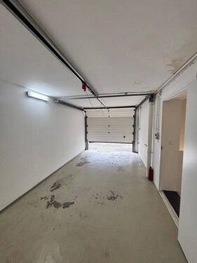 Garage - 