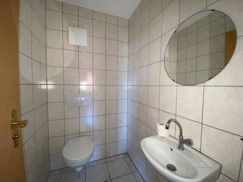 separates WC - 