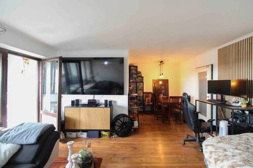 Wohnzimmer Bild III - 3 Zimmer Etagenwohnung in Königsbrunn