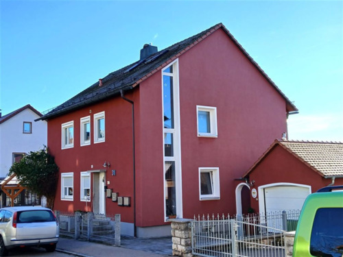 MFH mit 4 Wohneinheiten - 1 Zimmer Mehrfamilienhaus, Wohnhaus zum Kaufen in Feuchtwangen