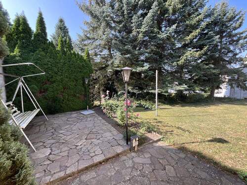 Sitzecke und Garten - Einfamilienhaus mit 120,00 m&sup2; in Colditz zum Kaufen