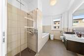 Bad_Wanne_Fenster - 