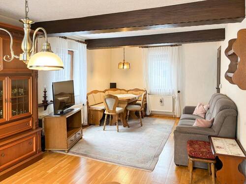 Wohn- Esszimmer EG - 6 Zimmer Mehrfamilienhaus, Wohnhaus in Hamm/Sieg