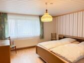 Schlafzimmer EG - 