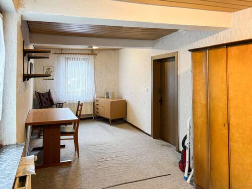 Durchgagszimmer EG - 