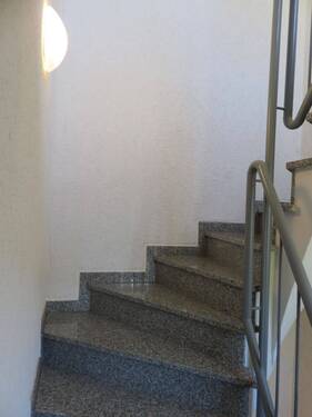 Im Treppenhaus - 