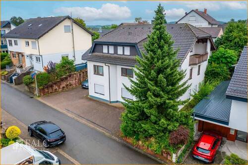 Strassenansicht - 