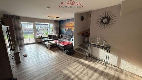 Wohnzimmer - Reihenmittelhaus mit 117,00 m&sup2; in Rehburg-Loccum zum Kaufen