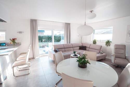 Bild 2 - 7 Zimmer Einfamilienhaus zum Kaufen in Vechelde