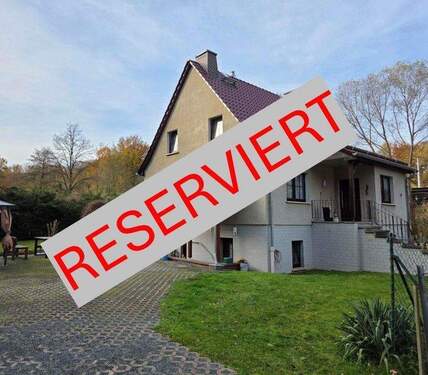 RESERVIERT - RESERVIERT !!! - 2 Grundstücke – 1 Preis - Liebevoll gepflegtes Einfamilienhaus und Baugrundstück in ruhiger Lage im Ortskern von Renthendorf
