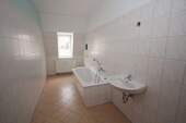 Bad - 2 Zimmer Etagenwohnung in Döbeln